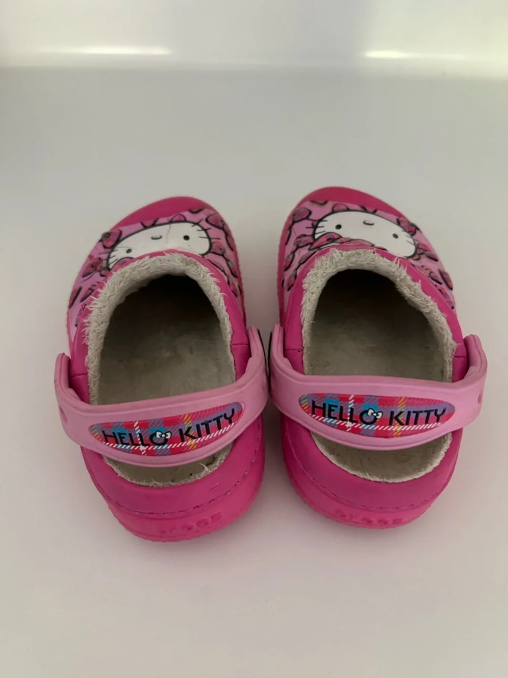 CROCS Hello Kitty Lined Clogs